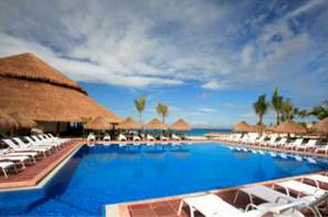 Accommodation with a Pool in Cozumel, Mexico